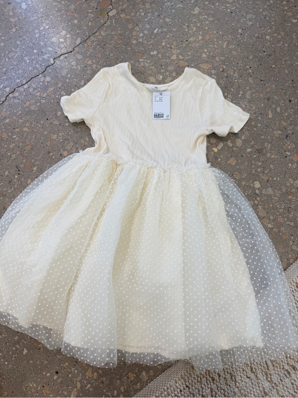 H&M Cream Short-Sleeve Tulle Dot Party Dress